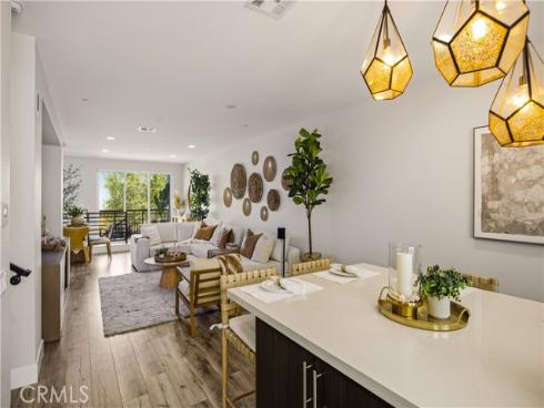 108 Rockefeller , Irvine, CA