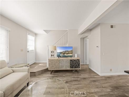 52 Greenbough , Irvine, CA
