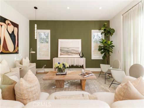 135 Statura , Irvine, CA