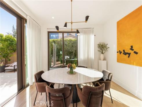 135 Statura , Irvine, CA