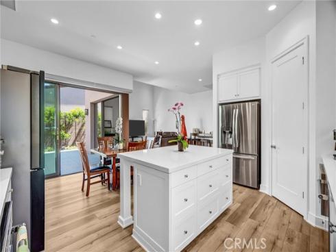 151  Winnett  , Irvine, CA