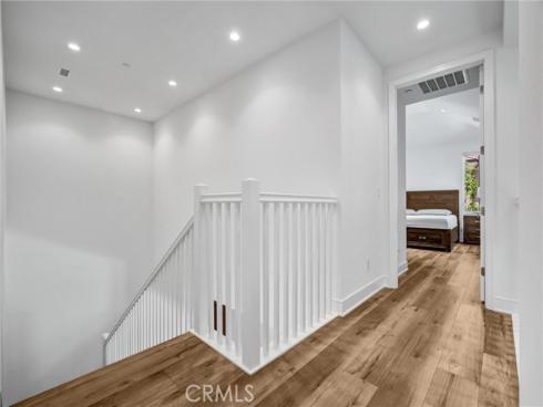 151  Winnett  , Irvine, CA