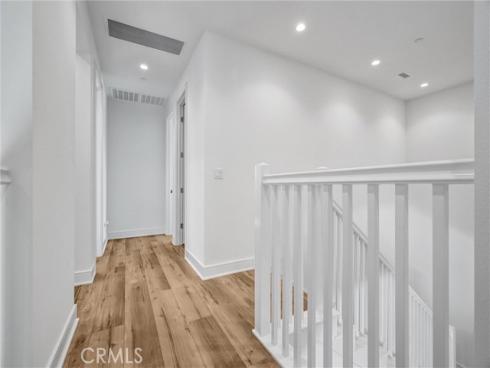 151  Winnett  , Irvine, CA
