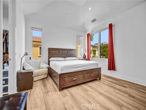 151  Winnett  , Irvine, CA