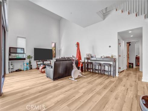 151  Winnett  , Irvine, CA