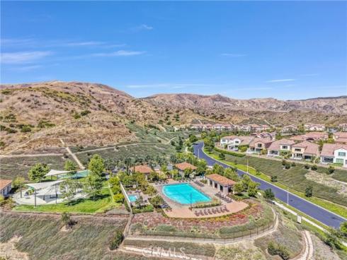 151  Winnett  , Irvine, CA