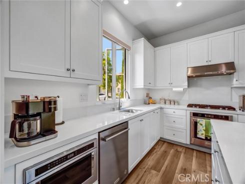 151  Winnett  , Irvine, CA