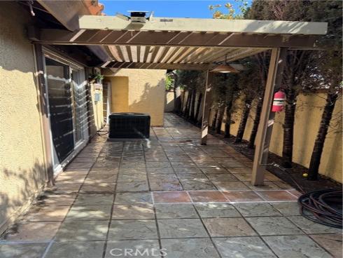 14 Avellino , Irvine, CA