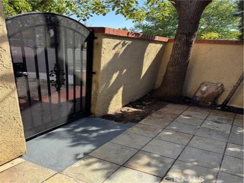 14 Avellino , Irvine, CA