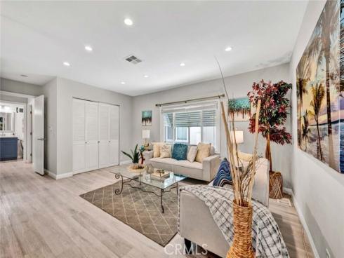 5200 Irvine 286 Boulevard, Irvine, CA