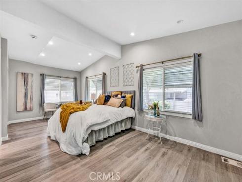 5200 Irvine 286 Boulevard, Irvine, CA