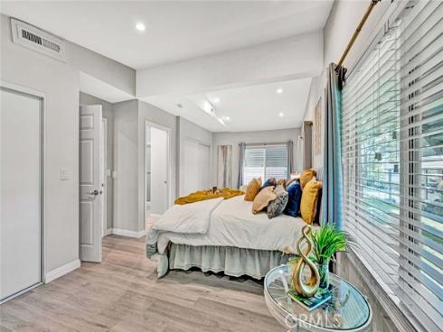 5200 Irvine 286 Boulevard, Irvine, CA