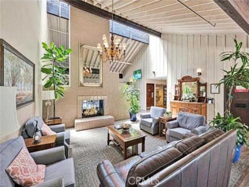 5200 Irvine 286 Boulevard, Irvine, CA