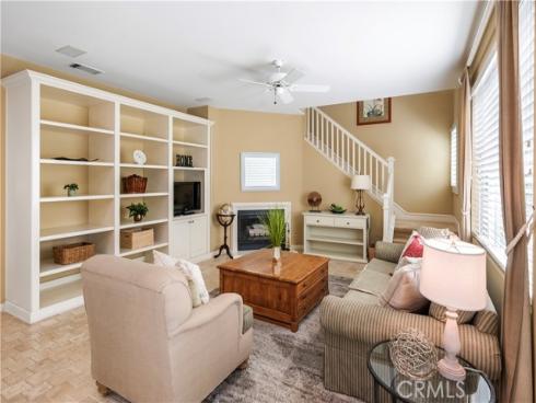 42 Kelsey , Irvine, CA