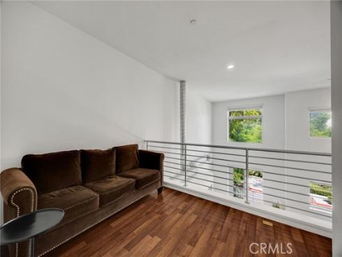 19 Delancy , Irvine, CA