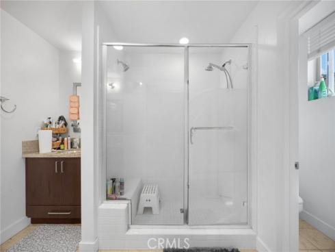 19 Delancy , Irvine, CA