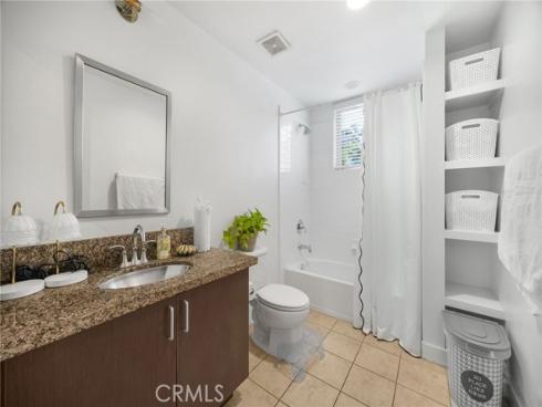 19 Delancy , Irvine, CA