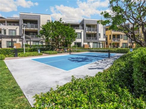 19 Delancy , Irvine, CA