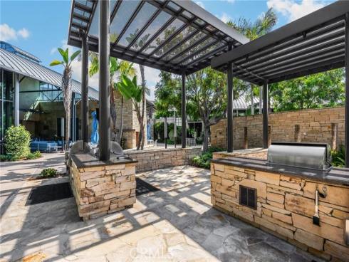 19 Delancy , Irvine, CA