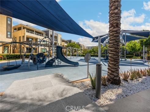 19 Delancy , Irvine, CA