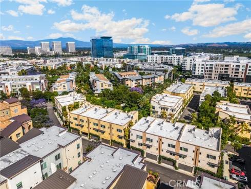 19  Delancy  , Irvine, CA