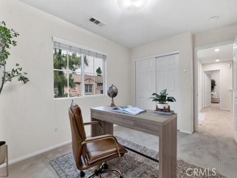 82 Trailing Vine , Irvine, CA