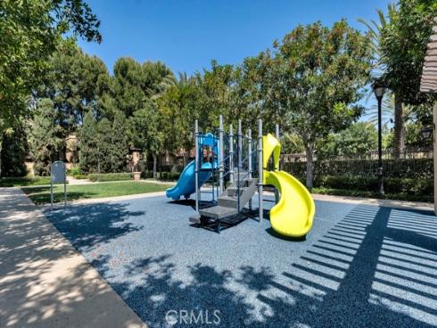 82 Trailing Vine , Irvine, CA