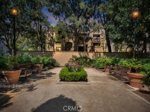 82 Trailing Vine , Irvine, CA