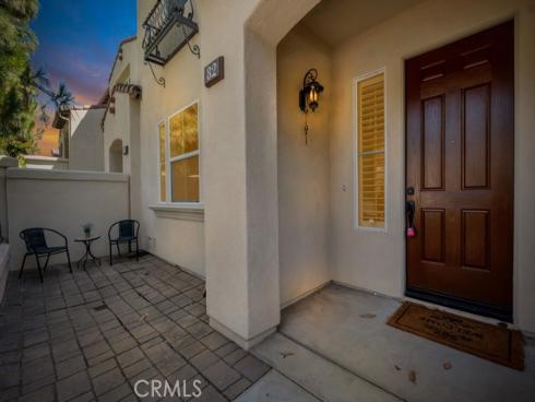 82 Trailing Vine , Irvine, CA