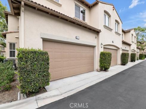 82 Trailing Vine , Irvine, CA