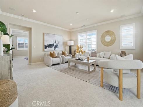 65 Rolling Green , Irvine, CA