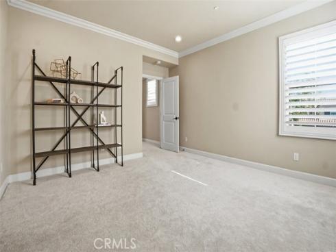 65 Rolling Green , Irvine, CA