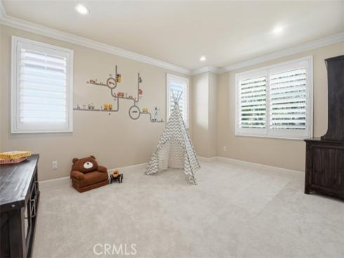65 Rolling Green , Irvine, CA
