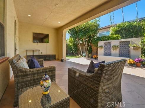 65 Rolling Green , Irvine, CA
