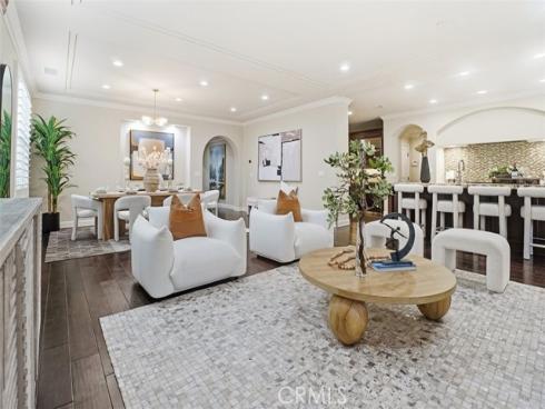 65 Rolling Green , Irvine, CA