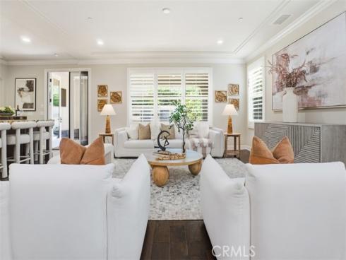 65 Rolling Green , Irvine, CA