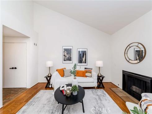 2301 Apricot , Irvine, CA
