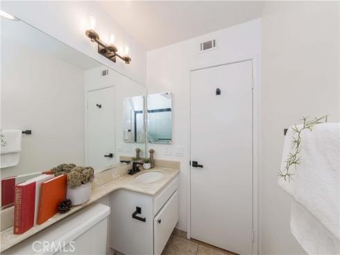 2301 Apricot , Irvine, CA