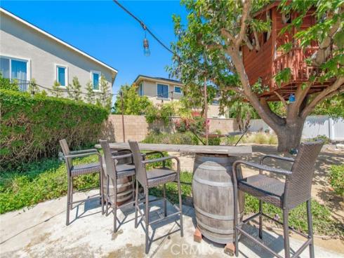 17586 Lebanon , Irvine, CA