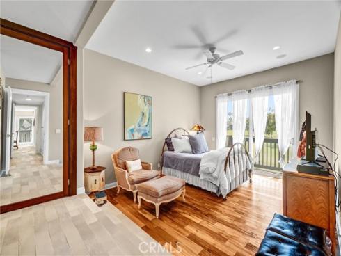11 Las Brisas 6 , Irvine, CA