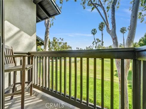11 Las Brisas 6 , Irvine, CA