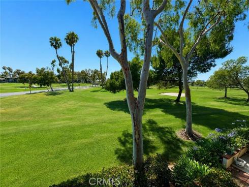11 Las Brisas 6 , Irvine, CA