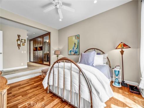 11 Las Brisas 6 , Irvine, CA