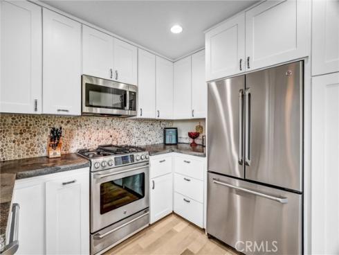 11 Las Brisas 6 , Irvine, CA