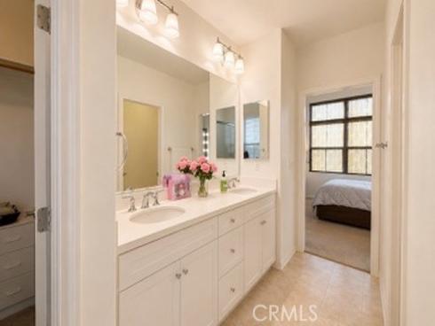 66 Overbrook , Irvine, CA