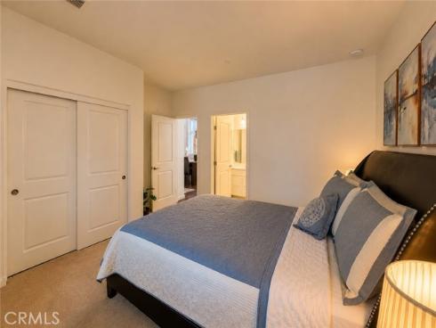 66 Overbrook , Irvine, CA