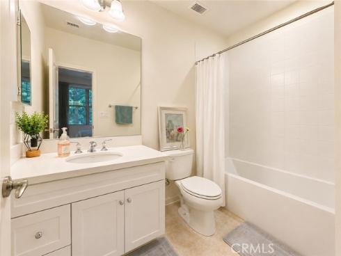 66 Overbrook , Irvine, CA