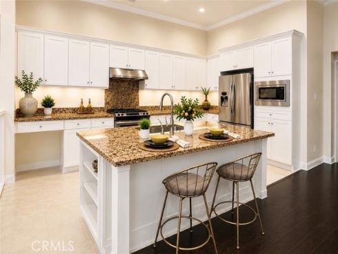 66 Overbrook , Irvine, CA