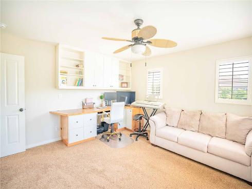 11 Kirkland , Irvine, CA