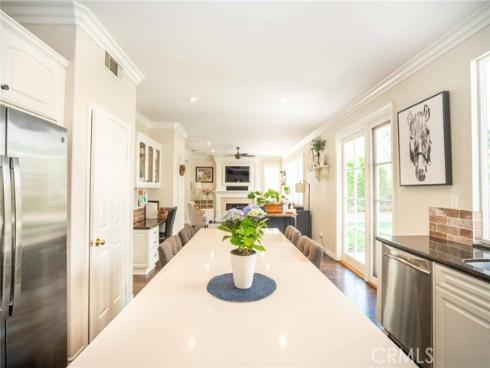 11 Kirkland , Irvine, CA